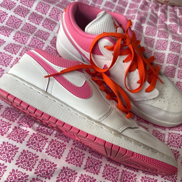 Nike Jordan’s - Picture 3 of 3